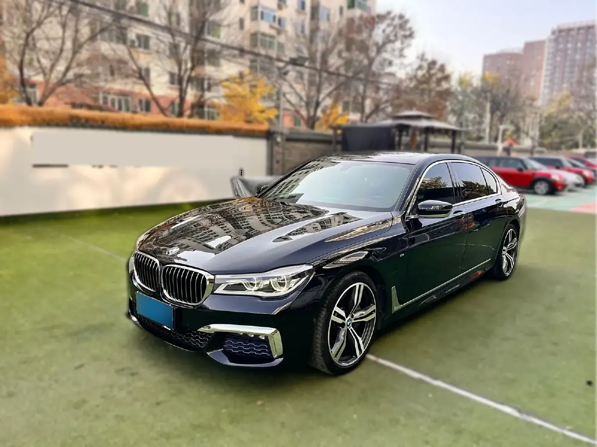 2018 BMW 7 Series 3.0T 326HP L6 8AT