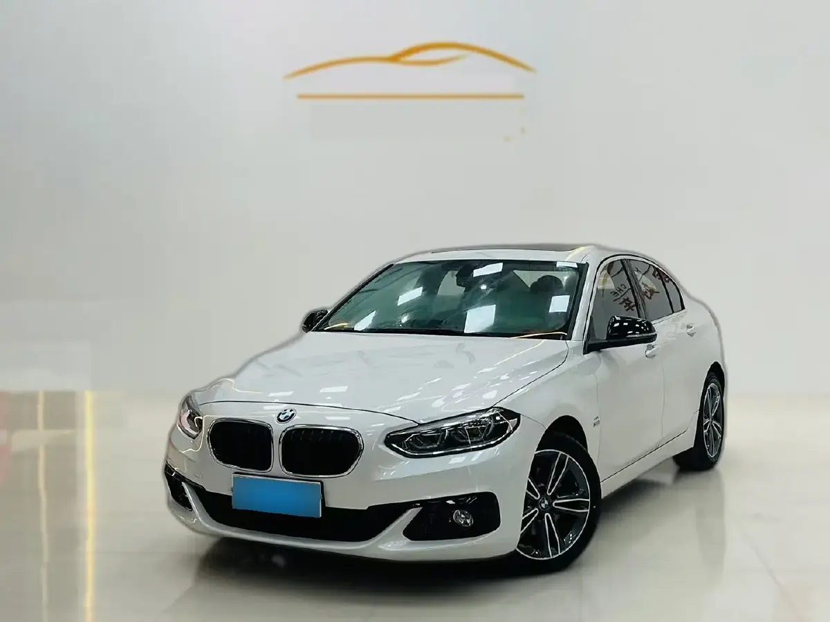2017 BMW 1 Series 1.5T 136HP L3 6AT