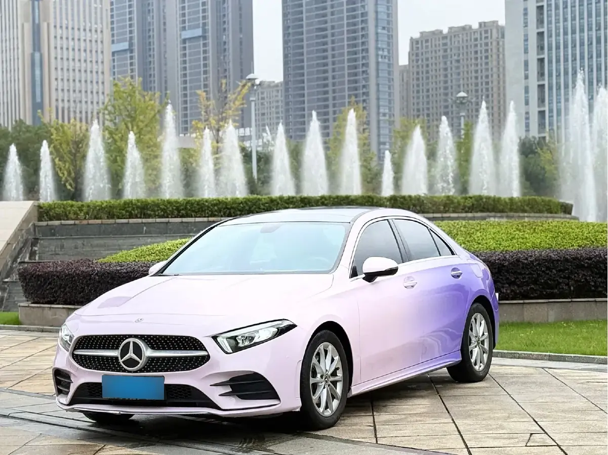 2021 Mercedes-Benz A Class 1.3T 163HP L4 7DCT