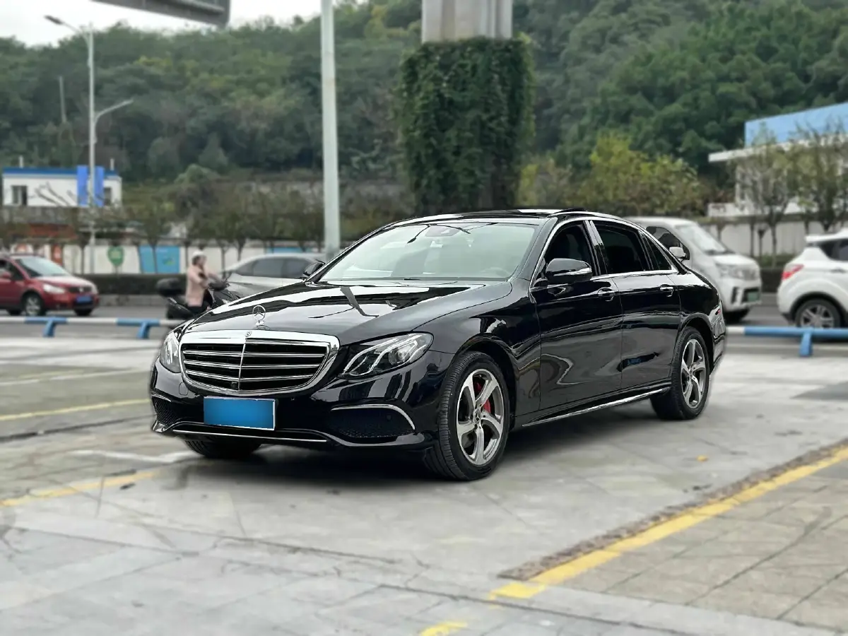 2017 Mercedes-Benz E Class 2.0T 245HP L4 9AT