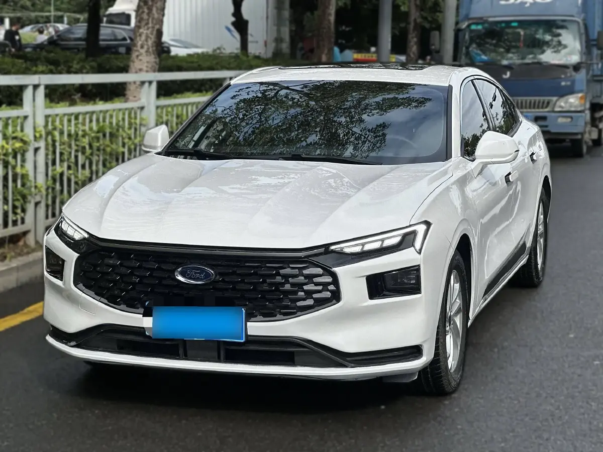 2023 Ford Mondeo 1.5T 190HP L4 8AT