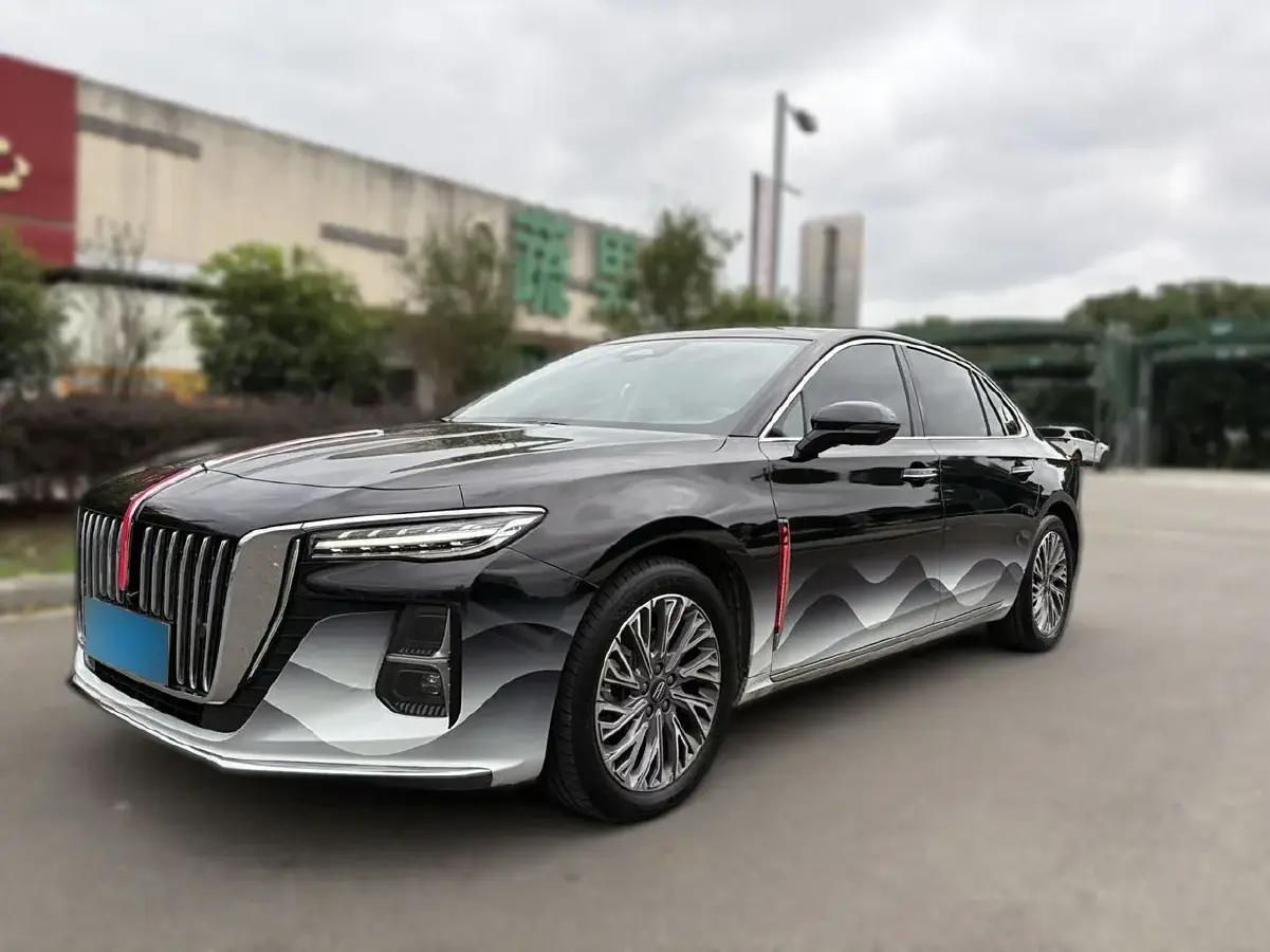 2023 HongQi H5 2.0T 224HP L4 8AT