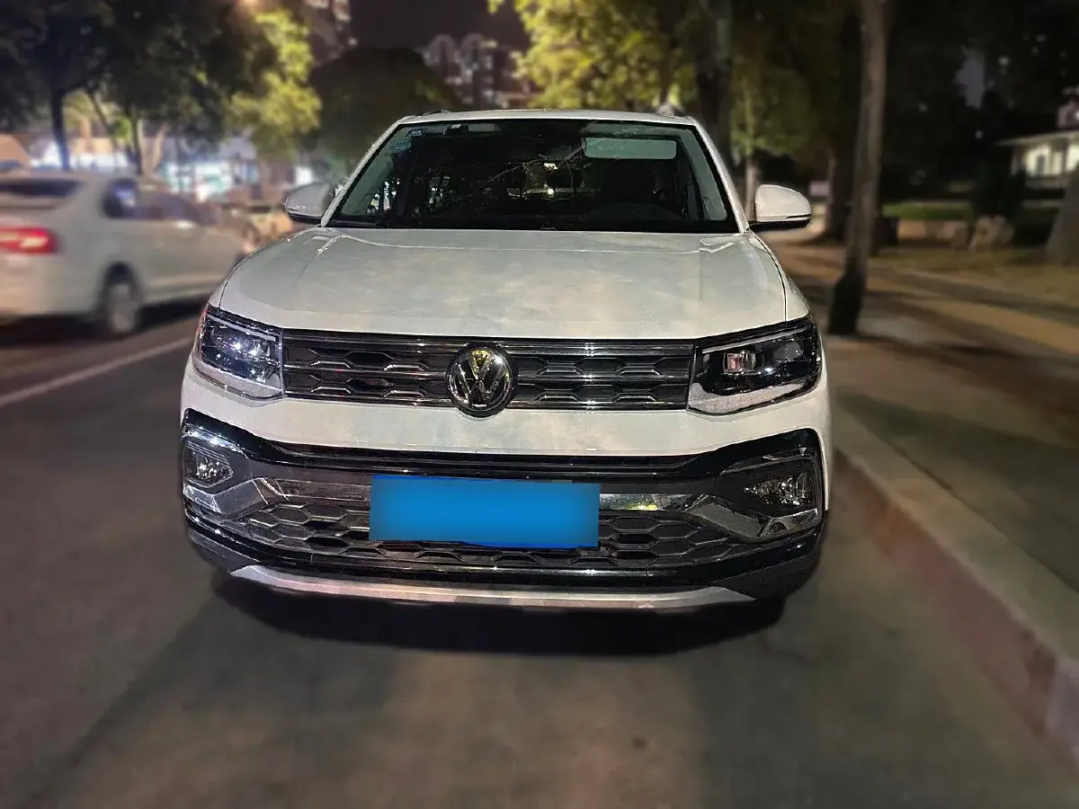 2019 Volkswagen T-Cross 1.4T 150HP L4 7DCT