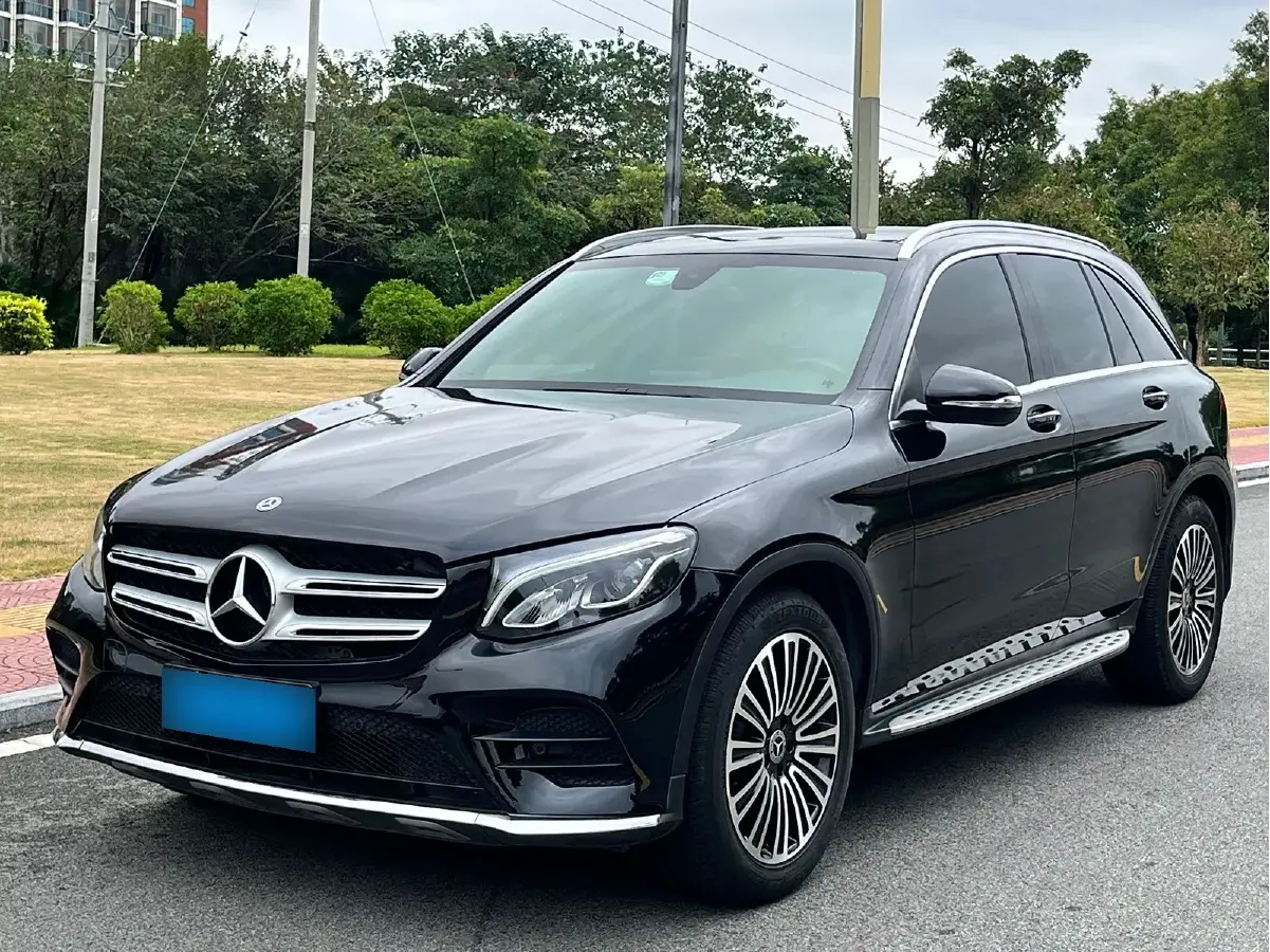 2018 Mercedes-Benz GLC Class 2.0T 211HP L4 9AT