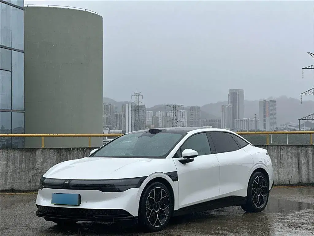 2024 Zeekr 007 BEV 100KWH