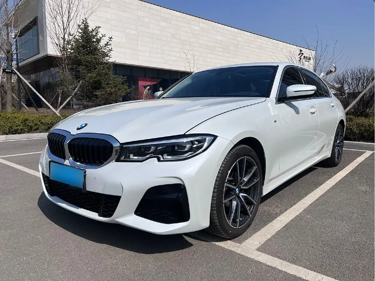 2020 BMW 3 Series 2.0T 156HP L4 8AT