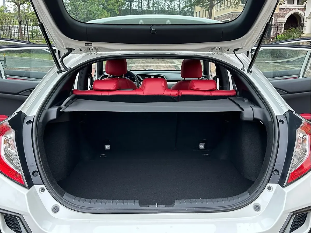 2021 Honda Civic 1.5T 177HP L4 CVT,autocango,china used car exporter,china ev exporter,chinese used car exporter,chinese used ev exporter