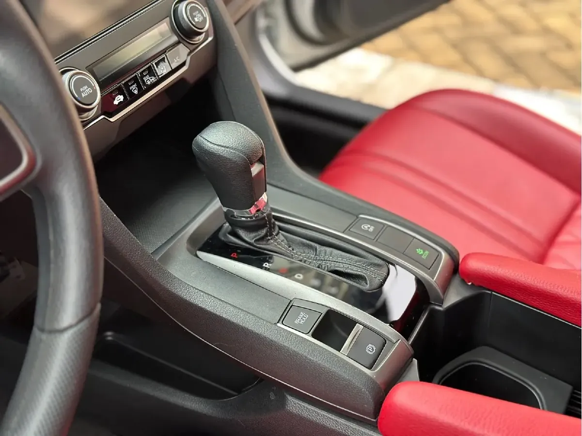 2021 Honda Civic 1.5T 177HP L4 CVT,autocango,china used car exporter,china ev exporter,chinese used car exporter,chinese used ev exporter