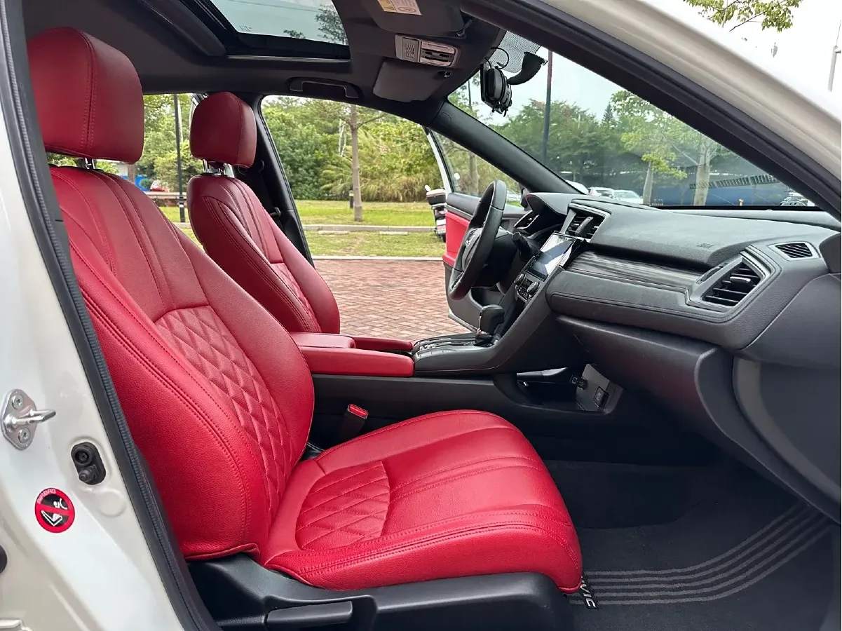 2021 Honda Civic 1.5T 177HP L4 CVT,autocango,china used car exporter,china ev exporter,chinese used car exporter,chinese used ev exporter