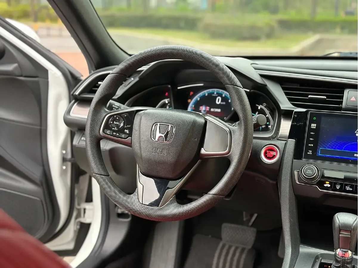 2021 Honda Civic 1.5T 177HP L4 CVT,autocango,china used car exporter,china ev exporter,chinese used car exporter,chinese used ev exporter