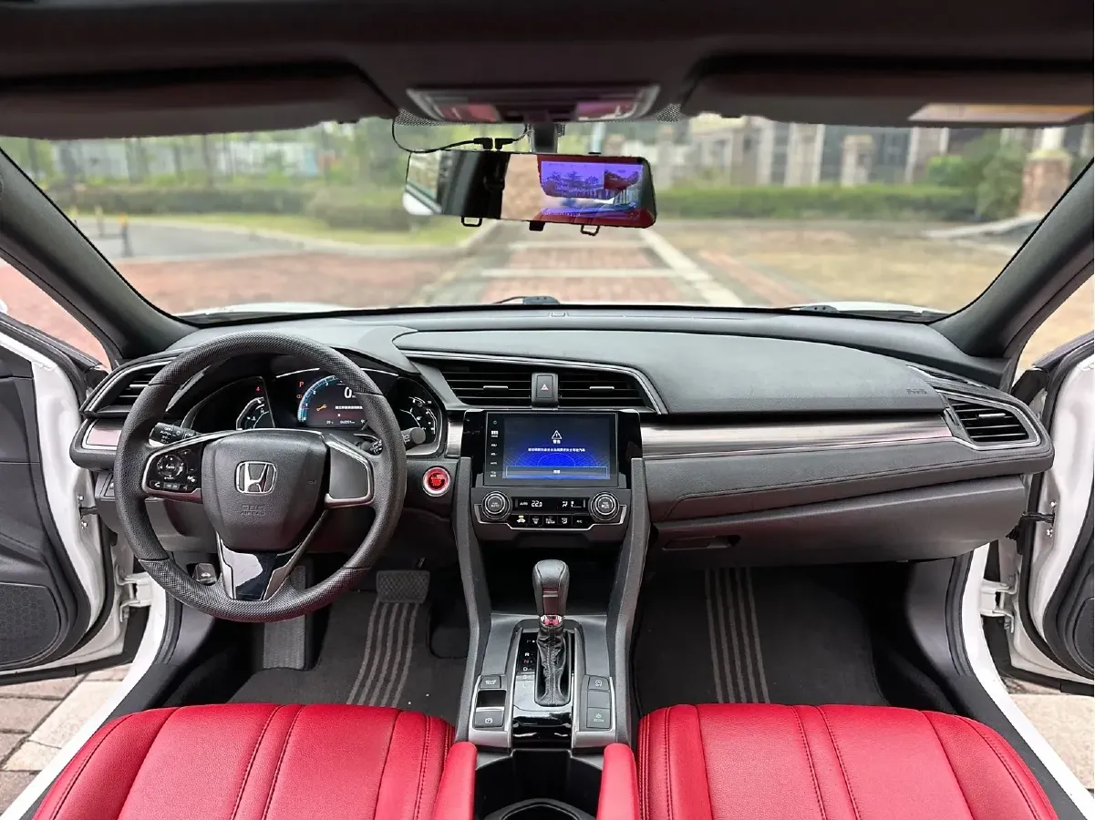 2021 Honda Civic 1.5T 177HP L4 CVT,autocango,china used car exporter,china ev exporter,chinese used car exporter,chinese used ev exporter