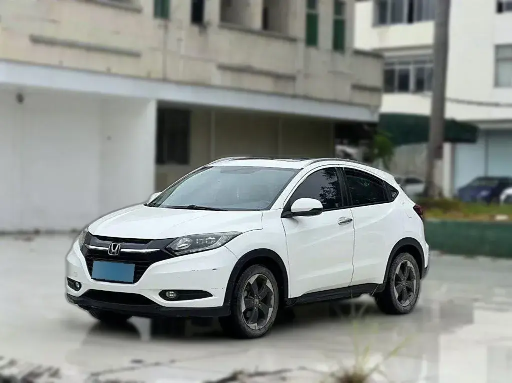 2015 Honda Vezel 1.8L 136HP L4 CVT