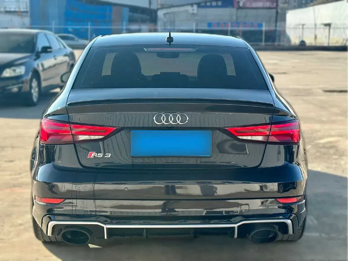 2017 Audi RS 3 2.5T 400HP L5 7DCT,autocango,china used car exporter,china ev exporter,chinese used car exporter,chinese used ev exporter