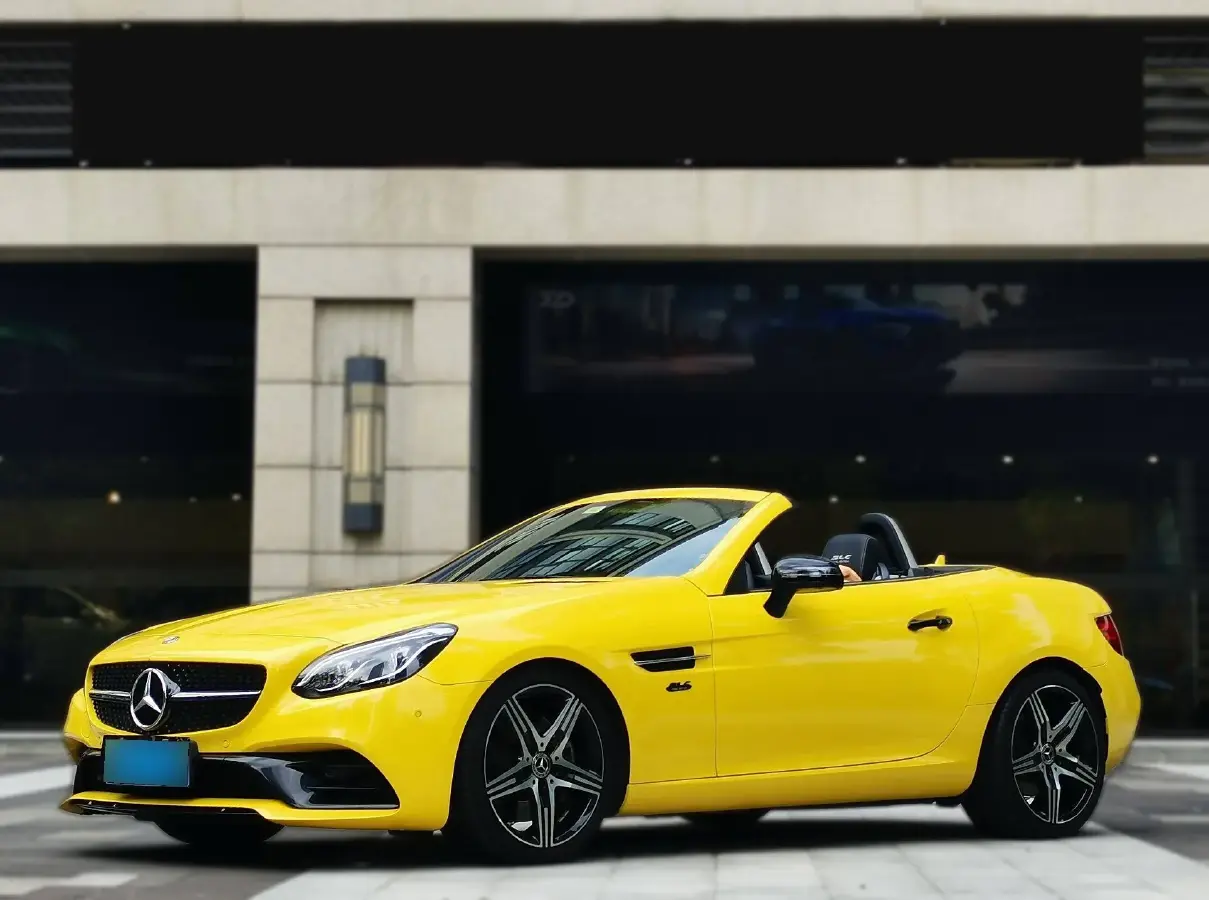 2019 Mercedes-Benz SLC Class 2.0T 211HP L4 9AT