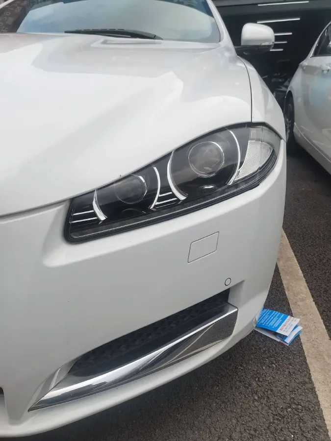 2015 Jaguar XF 2.0T 240HP L4 8AT,autocango,china used car exporter,china ev exporter,chinese used car exporter,chinese used ev exporter