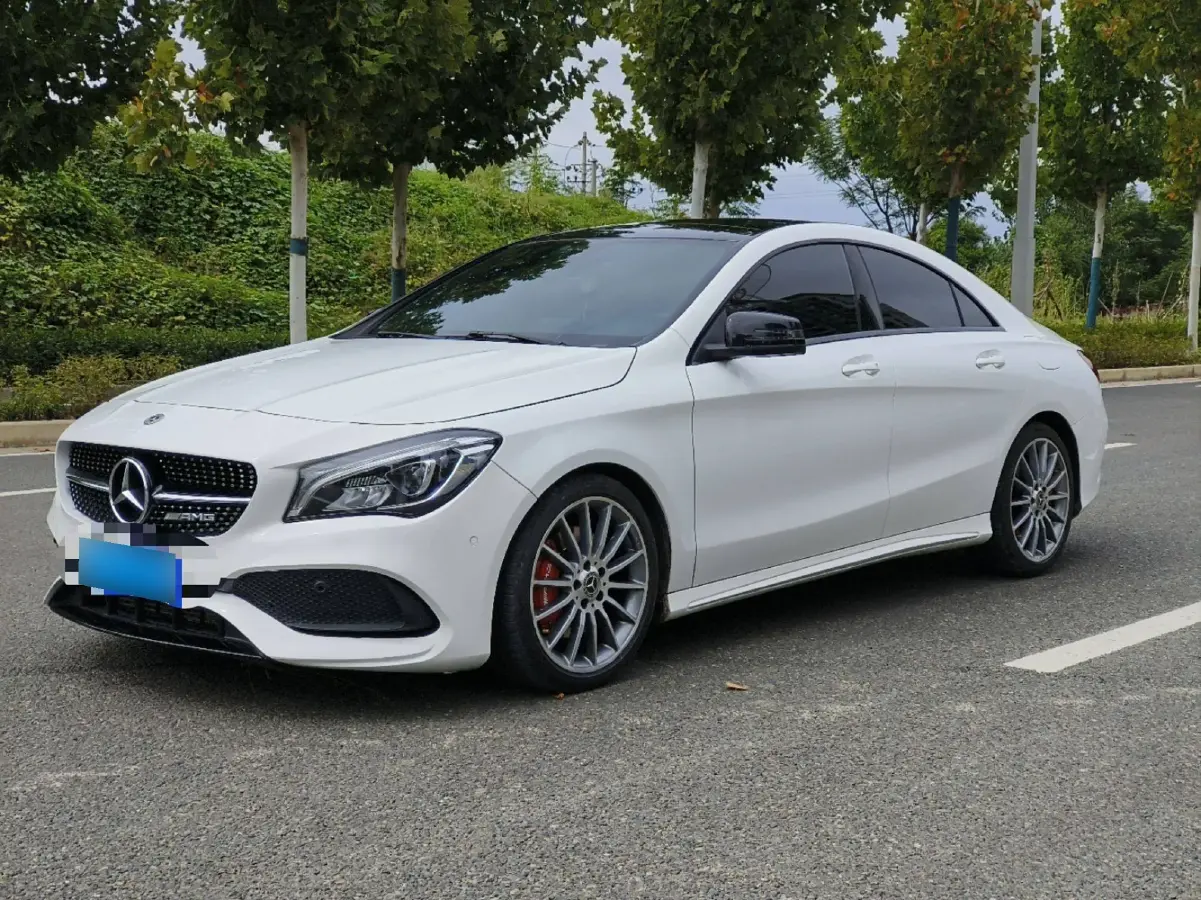 2019 Mercedes-Benz CLA Class 2.0T 184HP L4 7DCT