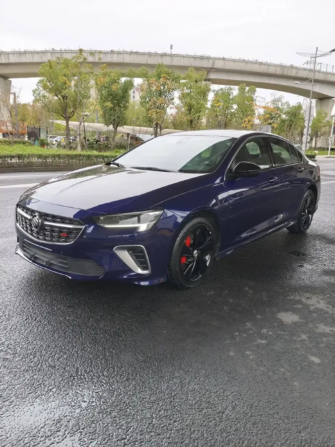 2021 Buick Regal 2.0T 237HP L4 9AT