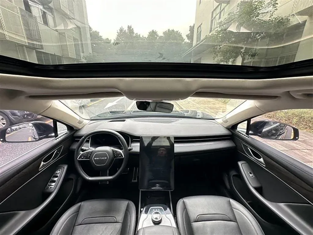 2021 SERES SF5 Range Extended 112HP REEV 35KWH,autocango,china used car exporter,china ev exporter,chinese used car exporter,chinese used ev exporter