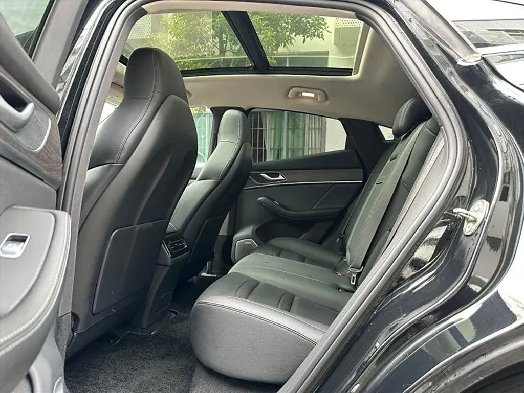 2021 SERES SF5 Range Extended 112HP REEV 35KWH,autocango,china used car exporter,china ev exporter,chinese used car exporter,chinese used ev exporter