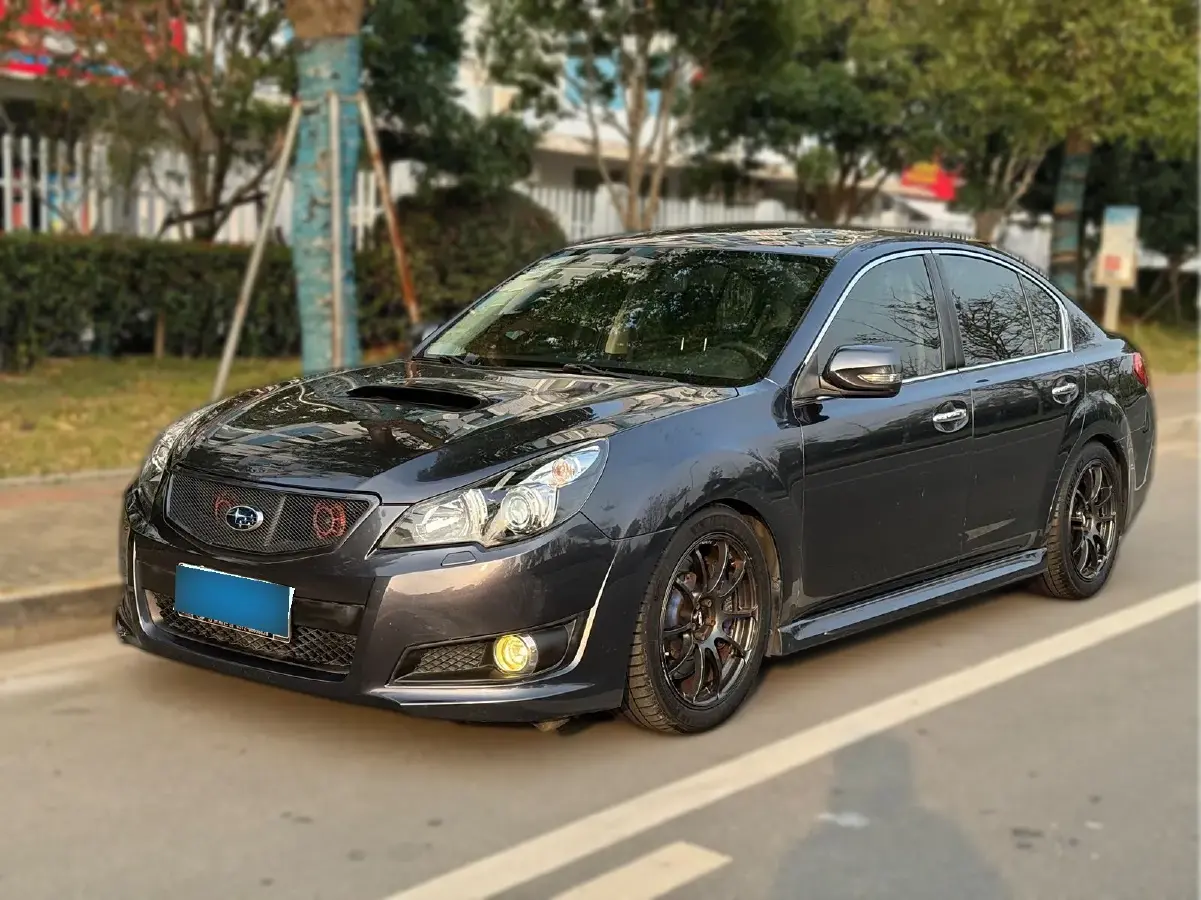 2010 Subaru Legacy 2.5T 265HP H4 5AT