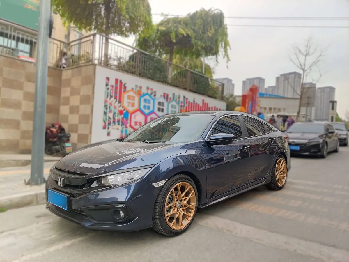 2019 Honda Civic 1.5T 177HP L4 CVT