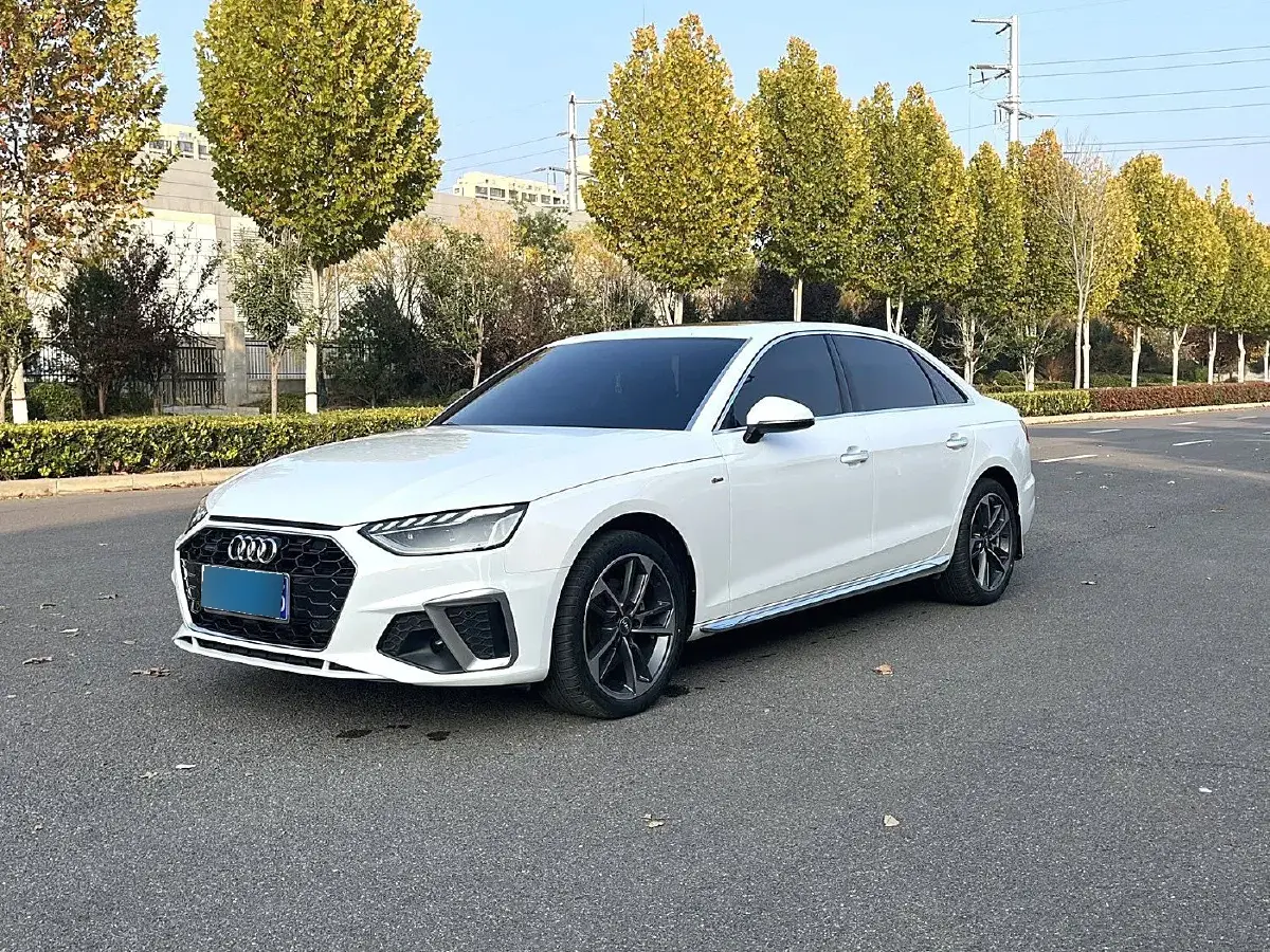 2020 Audi A4L 2.0T 190HP L4 7DCT