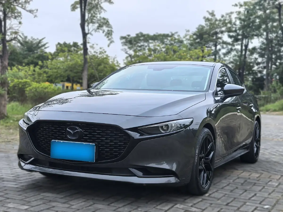 2020 Mazda 3 Axela 2.0L 158HP L4 6AT