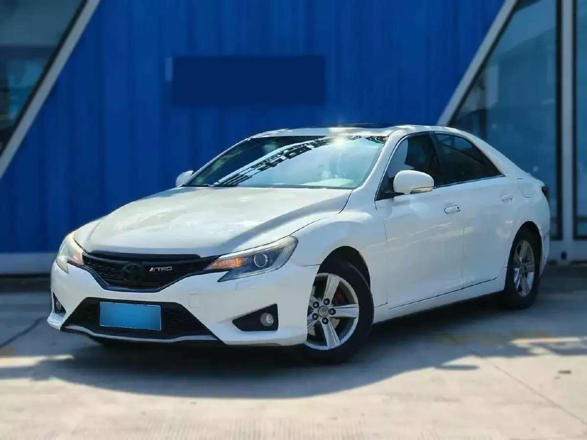 2010 Toyota Reiz 2.5L 193HP V6 6AT