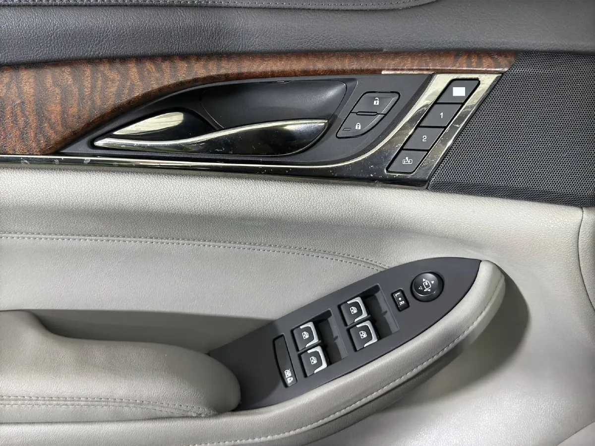 2014 Cadillac CTS 2.0T 276HP L4 6AT,autocango,china used car exporter,china ev exporter,chinese used car exporter,chinese used ev exporter