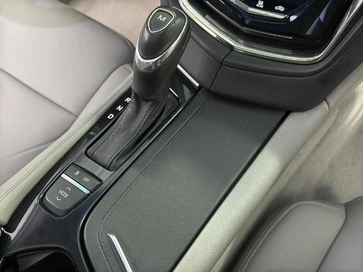 2014 Cadillac CTS 2.0T 276HP L4 6AT,autocango,china used car exporter,china ev exporter,chinese used car exporter,chinese used ev exporter