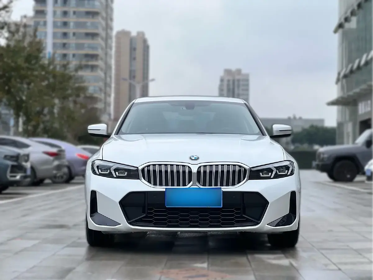 2023 BMW 3 Series 2.0T 156HP L4 8AT