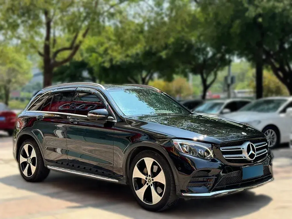 2018 Mercedes-Benz GLC Class 2.0T 245HP L4 9AT