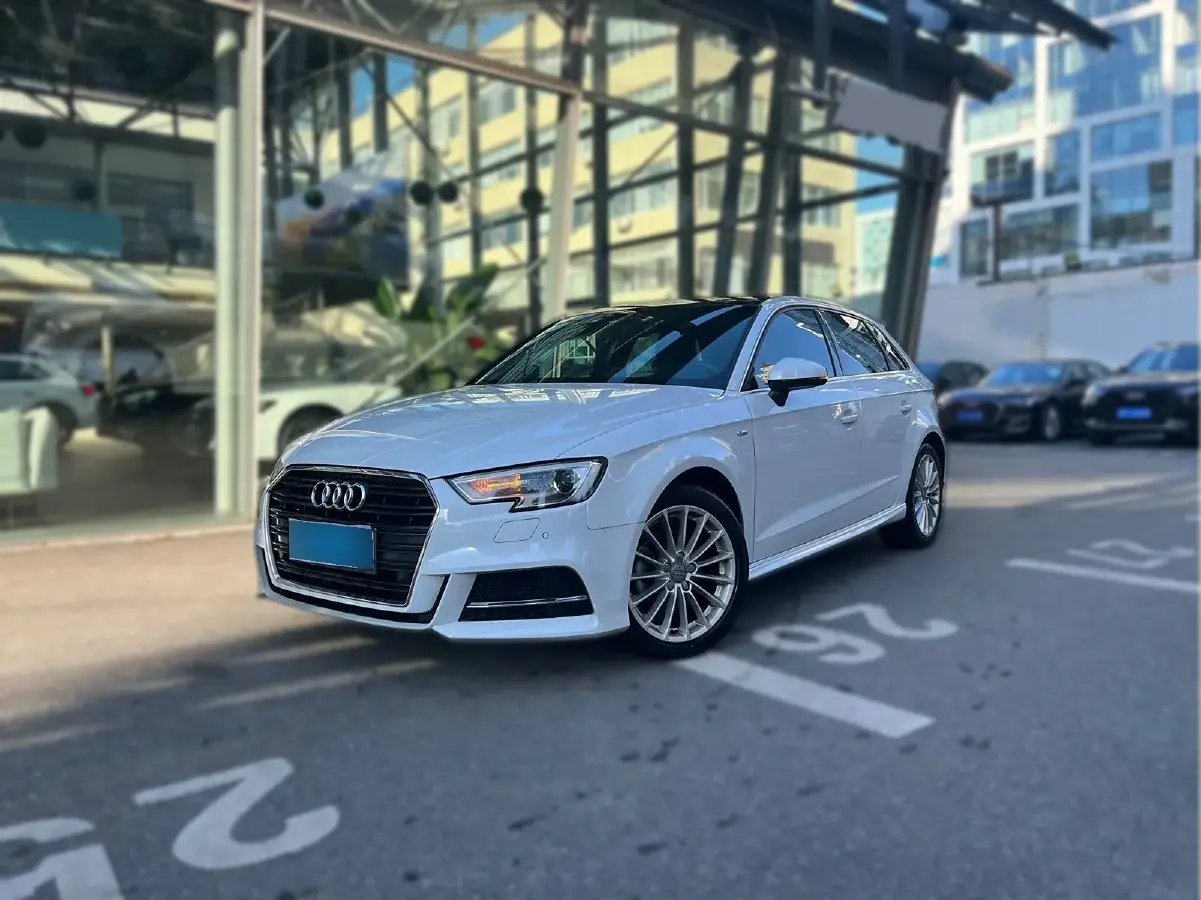 2017 Audi A3 1.4T 150HP L4 7DCT