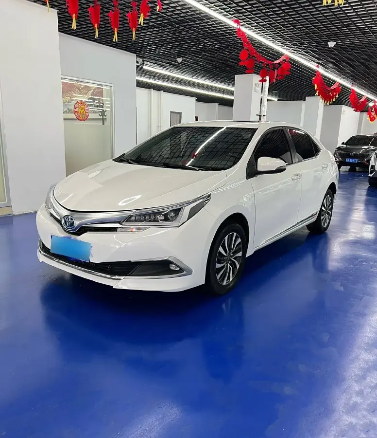 2017 Toyota Corolla 1.8L 99HP L4 E-CVT Hybrid