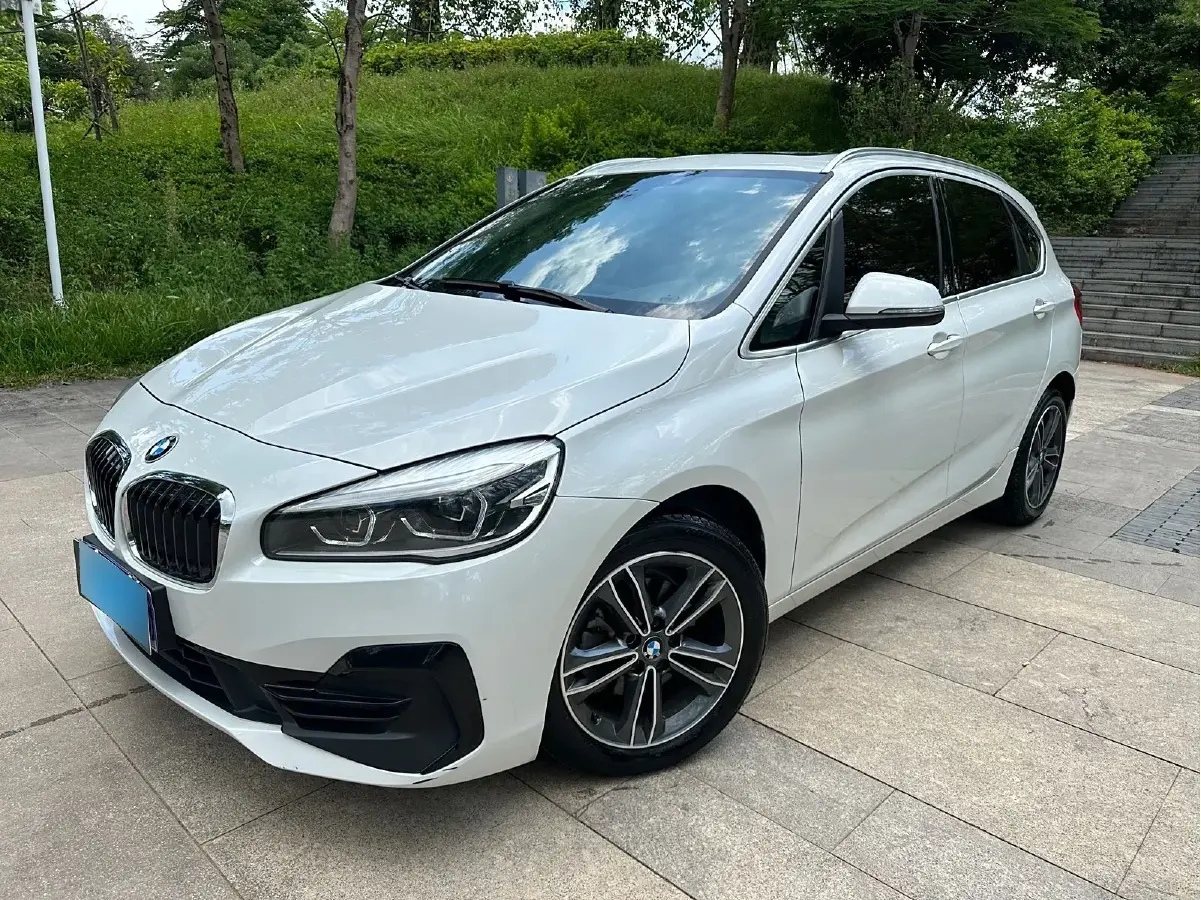 2019 BMW 2 Series Wagon 1.5T 136HP L3 6AT