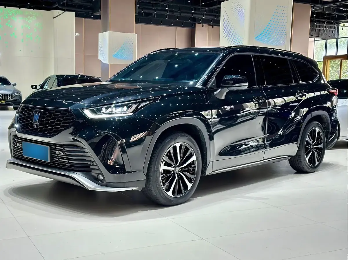 2023 Toyota Crown Kluger 2.5L 189HP L4 E-CVT Hybrid