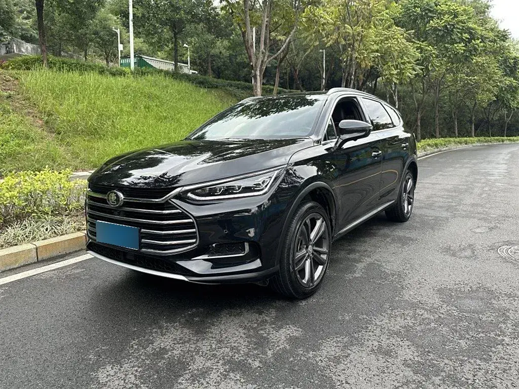 2021 BYD Tang 2.0T 192HP L4 6AT