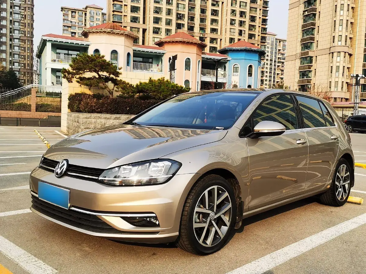 2020 Volkswagen Golf 1.4T 150HP L4 7DCT