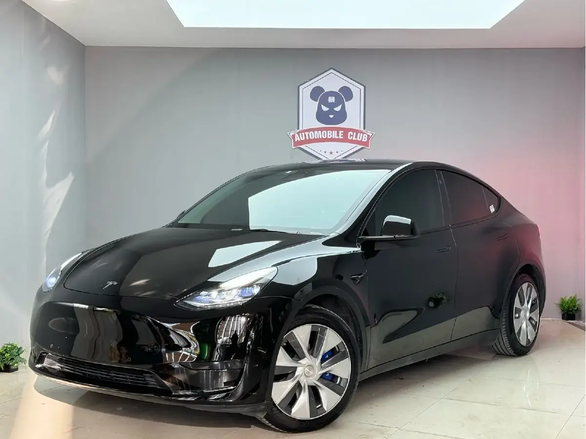 2022 Tesla Model Y BEV 60KWH