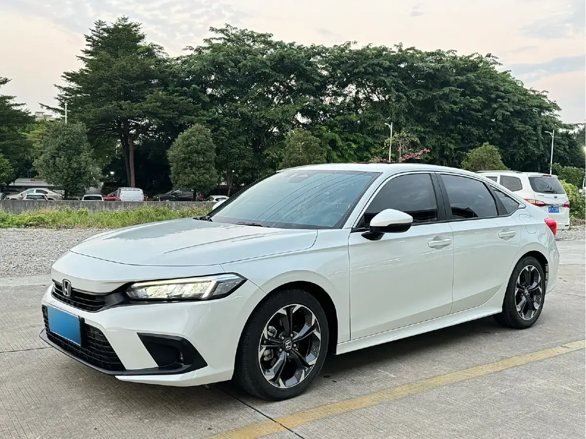 2022 Honda Civic 1.5T 182HP L4 CVT