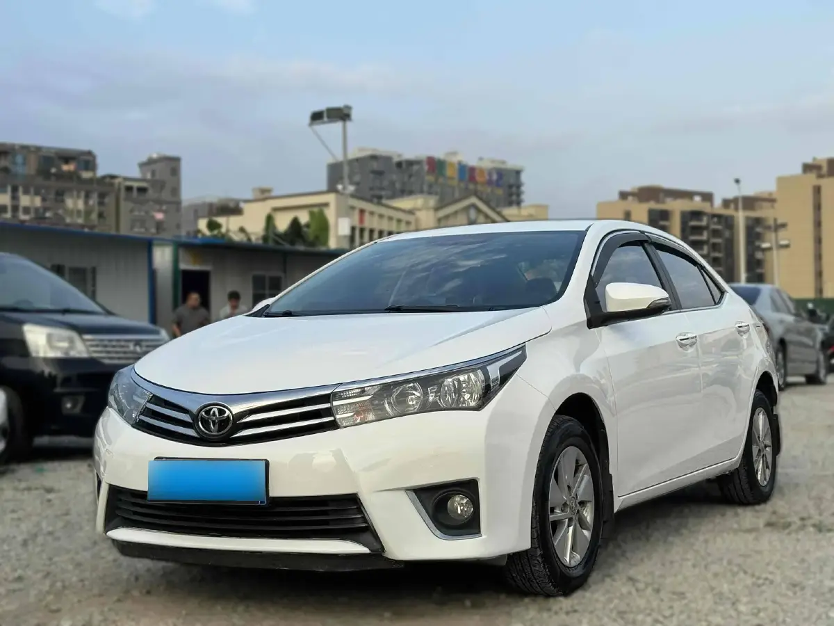2014 Toyota Corolla 1.6L 122HP L4 CVT