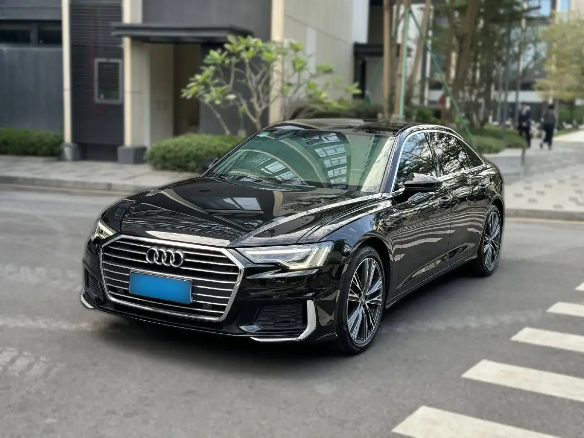 2020 Audi A6L 2.0T 190HP L4 7DCT