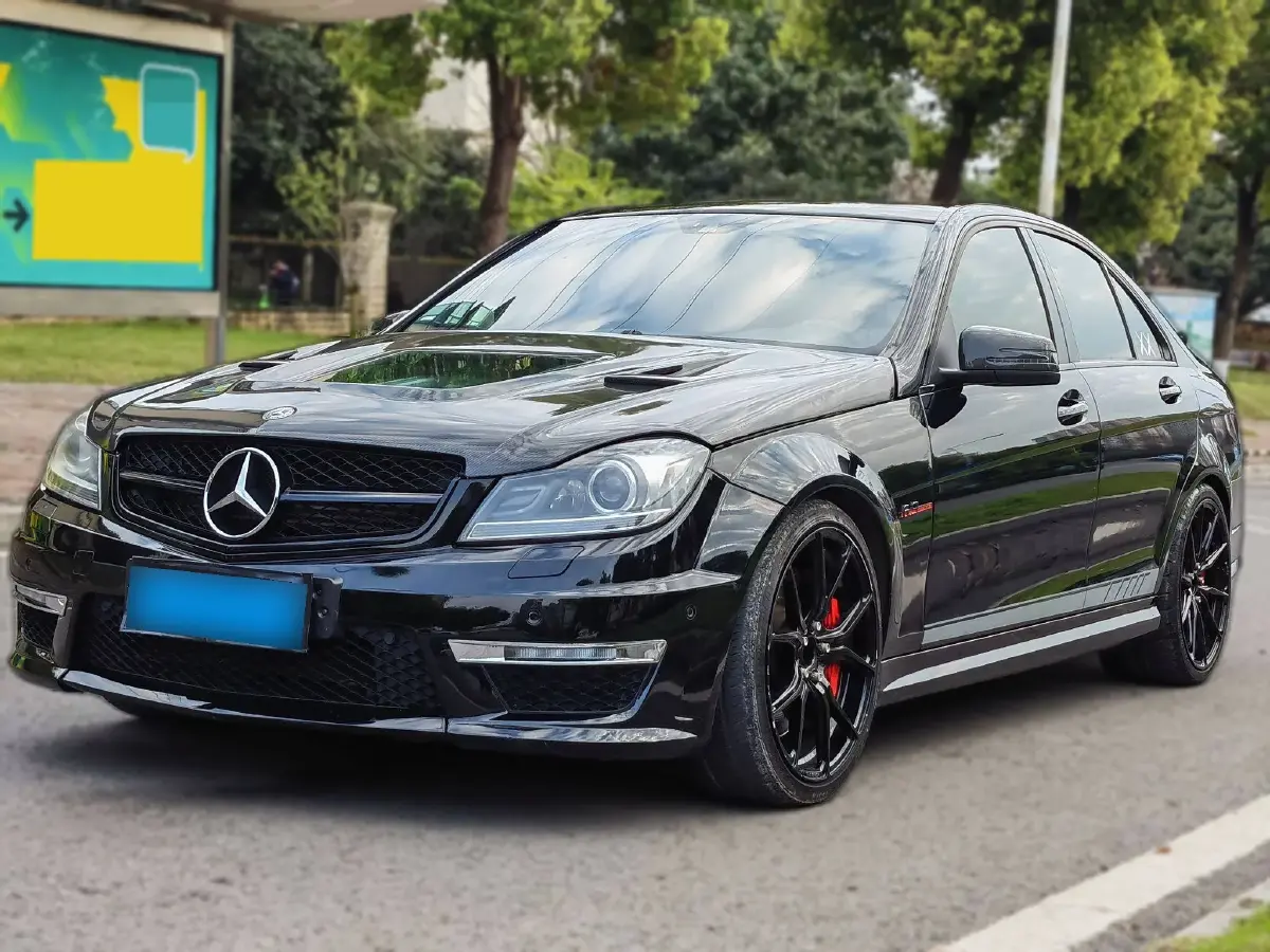 2012 Mercedes-Benz C AMG 6.2L 457HP V8 7AT