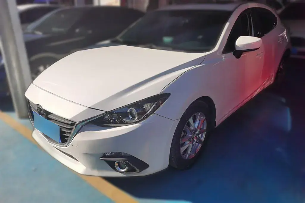 2016 Mazda 3 Axela 1.5L 117HP L4 6AT