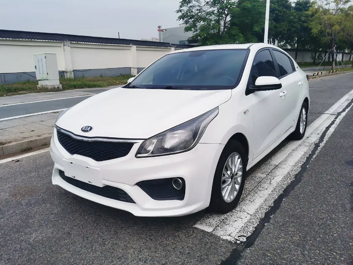 2017 Kia K2 1.4L 100HP L4 6MT