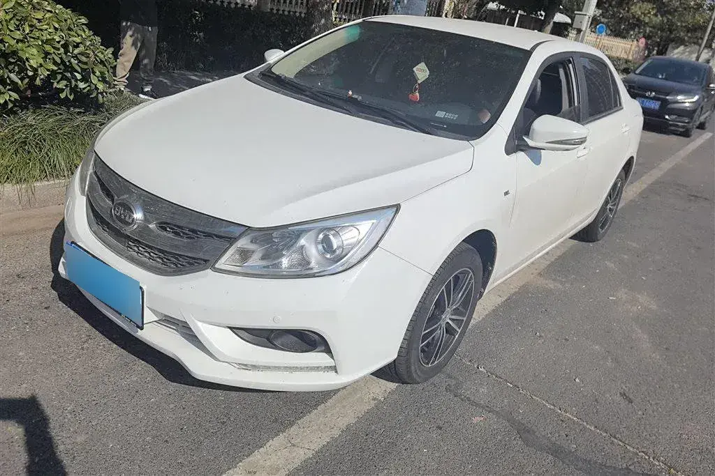 2016 BYD SuRui 1.5L 109HP L4 5MT
