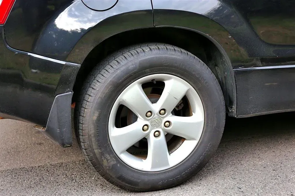 2011 Suzuki Grand Vitara 2.4L 166HP L4 4AT,autocango,china used car exporter,china ev exporter,chinese used car exporter,chinese used ev exporter