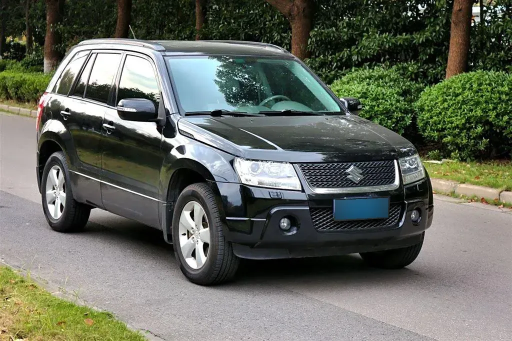 2011 Suzuki Grand Vitara 2.4L 166HP L4 4AT,autocango,china used car exporter,china ev exporter,chinese used car exporter,chinese used ev exporter