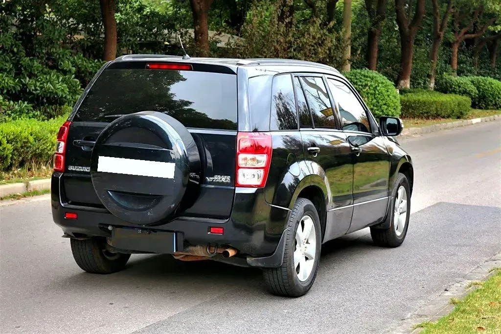2011 Suzuki Grand Vitara 2.4L 166HP L4 4AT,autocango,china used car exporter,china ev exporter,chinese used car exporter,chinese used ev exporter