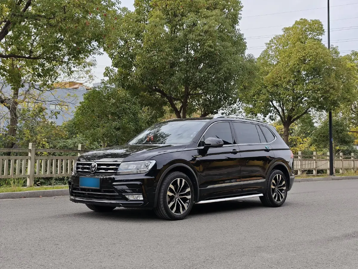 2021 Volkswagen Tiguan L 2.0T 186HP L4 7DCT